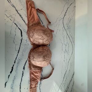 Victoria's Secret dream angels lined Demi bra